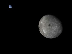 Fantastisk foto af Månen og Jorden <br>taget af Kinas Chang’e-5T