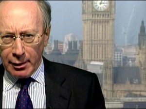 Rifkind trækker sig fra det britiske parlaments Efterretningskomite