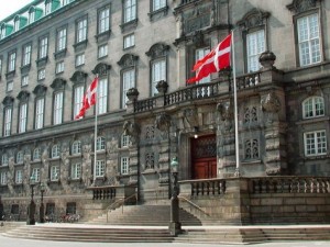 Schiller Instituttet sender åbent brev til regering og Folketing: <br>Danmark skal gå med i Asiatisk Infrastruktur-Investeringsbank, AIIB