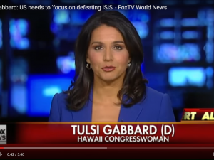 USA: Kongresmedlem Tulsi Gabbard udtaler sig <br>imod Bush/Obama-politik for regimeskift