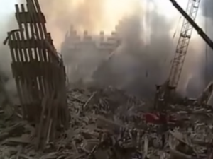 STOP 3. Verdenskrig: International terror. <br>»Efter ‘De 28 sider’ – 11. september: Ti år senere«. <br>Video, engelsk.