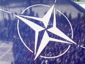 Det russiske parlament udsteder en advarsel mod NATO’s militære opbygning
