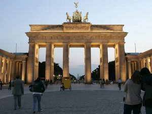 Valg i Tyskland: Storkoalition har ikke længere flertal efter valg til Landdagen i bystaten Berlin