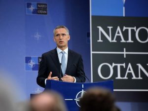 NATO’s forsvarsministre mødes om NATO-oprustning imod Rusland