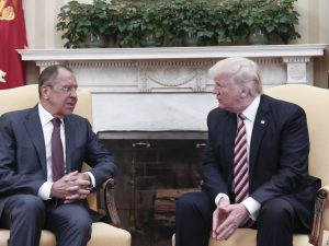 Trumps møde med Lavrov var ’meget, meget godt’
