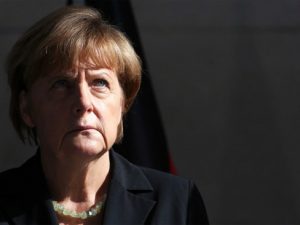 Forslag om anti-russiske sanktioner i USA’s Senat: <br>Putin ubekymret; Merkel rasende