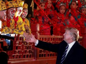 Trump i Kina: <br>’Et gigantisk skridt i den rigtige retning’