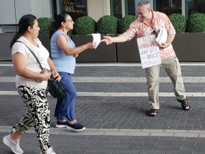 Eneste løsning på krigsoptrapning: <br>Indgriben for en ny verdensøkonomisk, sikkerhedsmæssig arkitektur