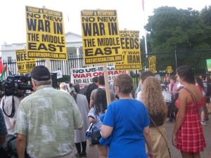 Ægte borgere i alle nationer støtter diplomati for det fælles bedste. <br>Invitation til Den Internationale Fredskoalitions møde 108 den 20. juni 2025 kl. 17 eller senere.